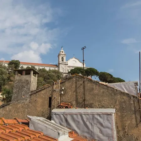 Διαμέρισμα Lovelystay Vintage Loft Near Martim Moniz